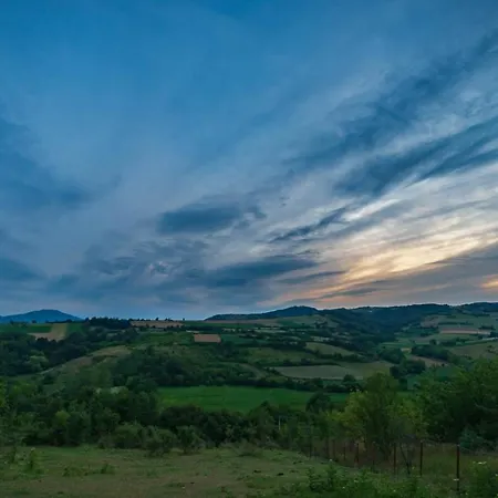 منزل ريفي Glogovac Kamenica (Gornji Milanovac)